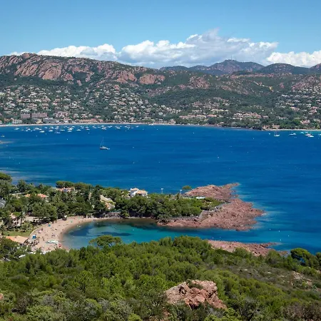 Climatise - A 50m - - Wifi Gratuit - Fr-1-466a-39 Saint-Raphaël